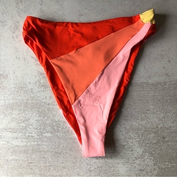 L space Lizzie Sunburst Top And Luca Sunburst Bitsy Bottoms Size XS NWT - Picture 3 of 11